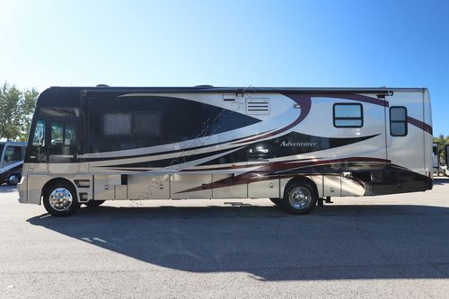 2010 Winnebago Adventurer 37F