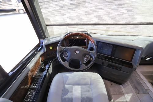 2022 Newmar Essex 4569 Class A