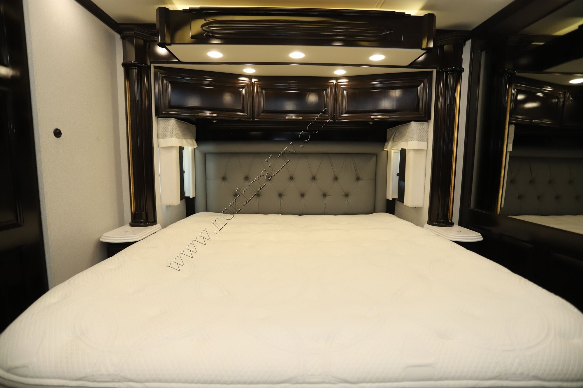 Used 2022 Newmar Essex 4569 Class A  For Sale