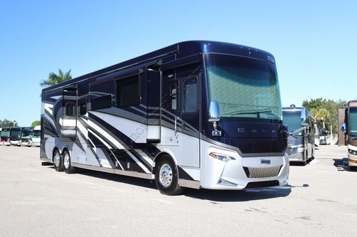 2022 Newmar Essex 4569 Class A