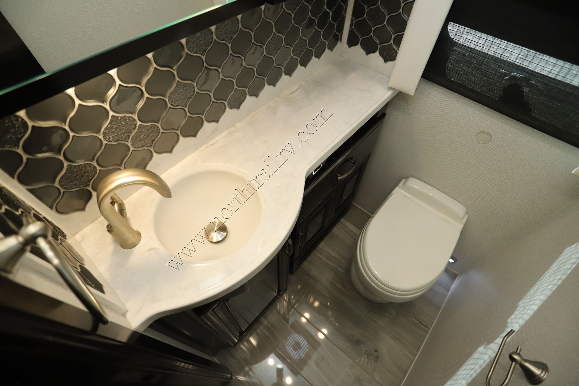 Used 2022 Newmar Essex 4569 Class A  For Sale