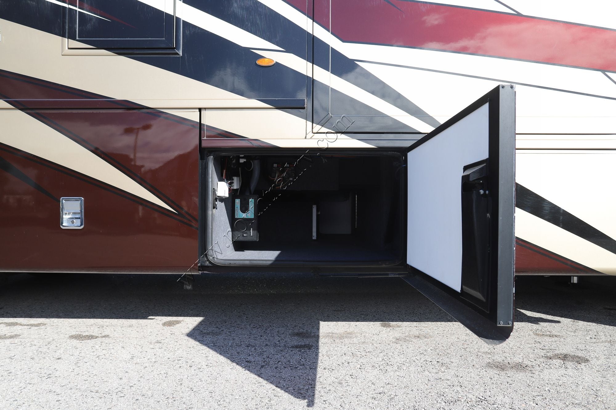 Used 2021 Newmar Ventana 3407 Class A  For Sale