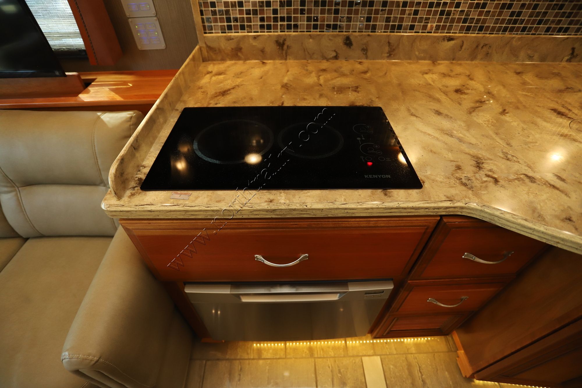 Used 2014 Newmar Mountain Aire 4364 Class A  For Sale