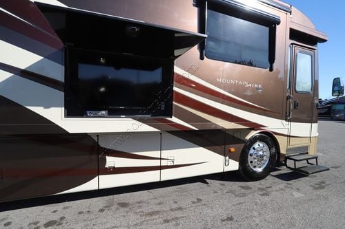 2014 Newmar Mountain Aire 4364