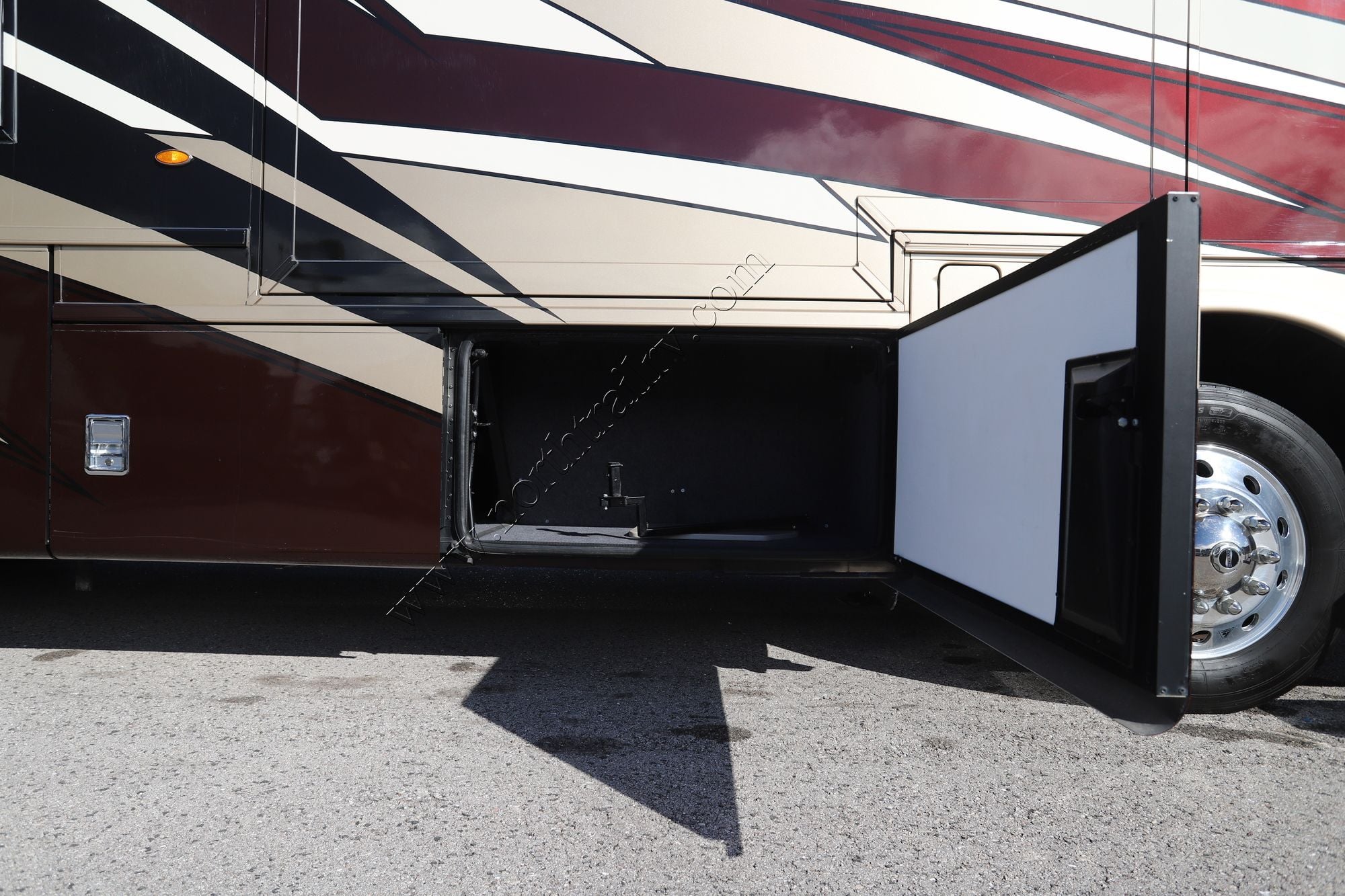 Used 2021 Newmar Ventana 3407 Class A  For Sale