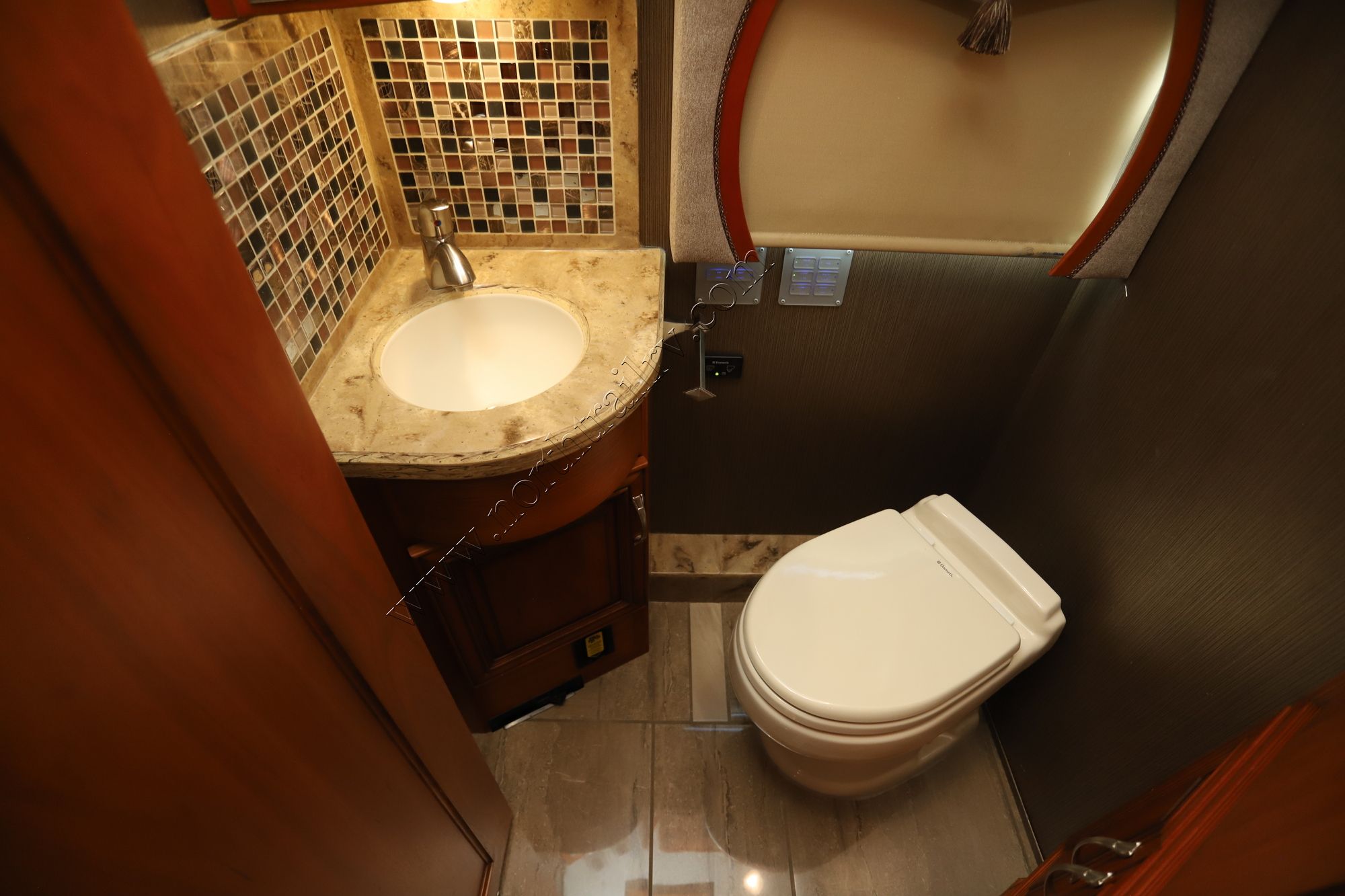 Used 2014 Newmar Mountain Aire 4364 Class A  For Sale