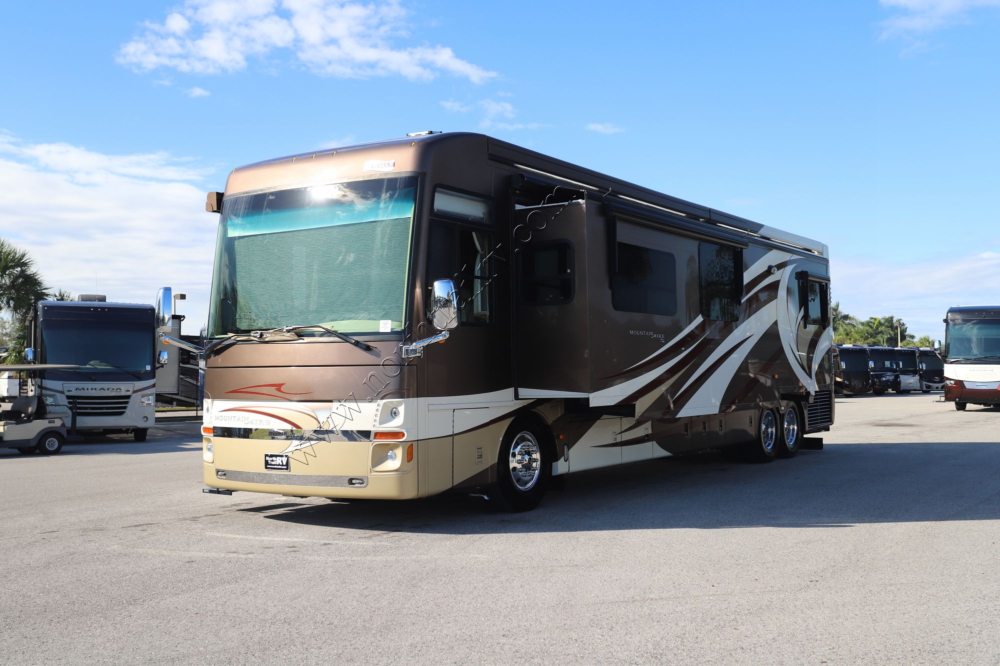 Used 2014 Newmar Mountain Aire 4364 Class A  For Sale