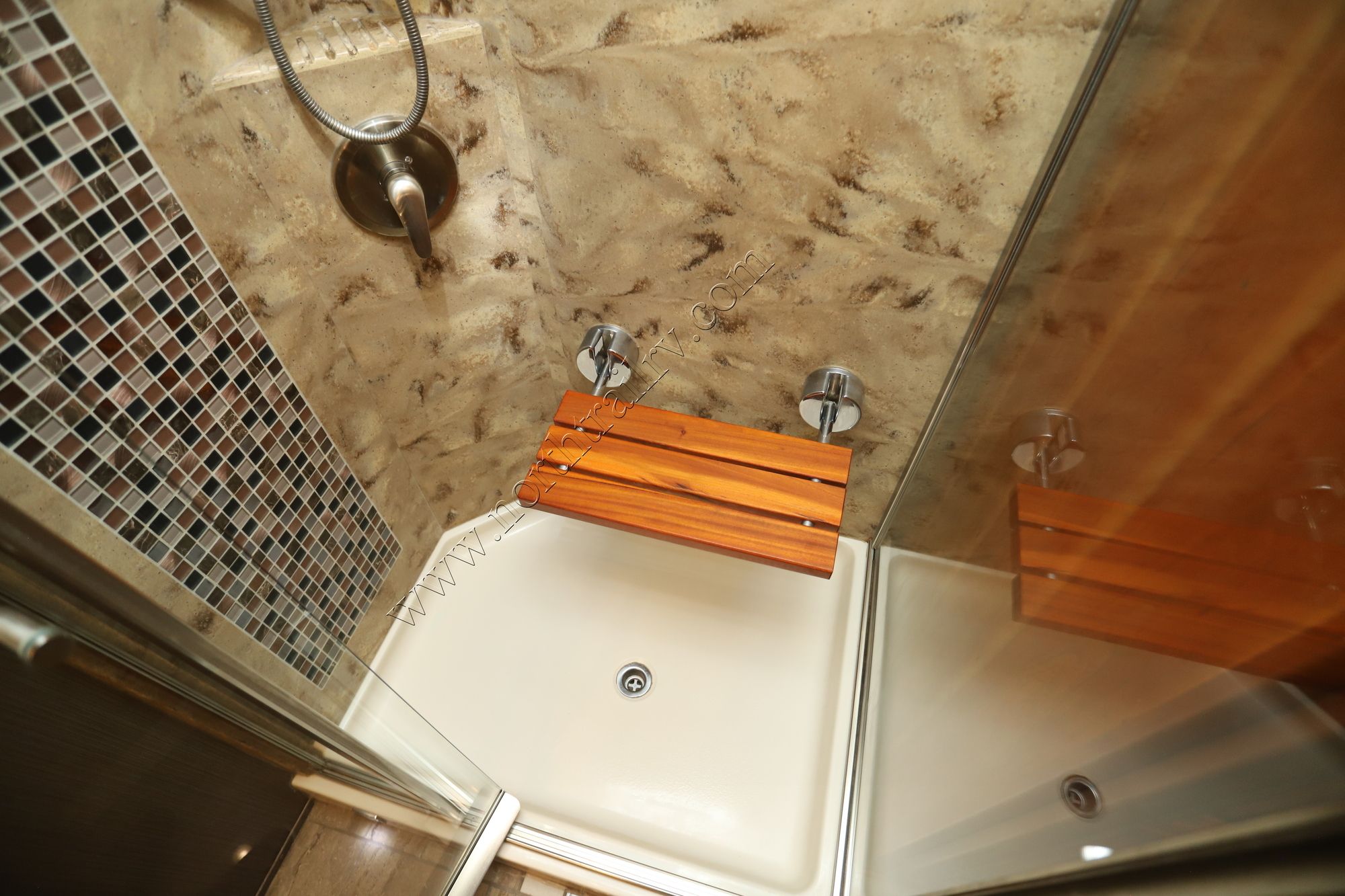 Used 2014 Newmar Mountain Aire 4364 Class A  For Sale