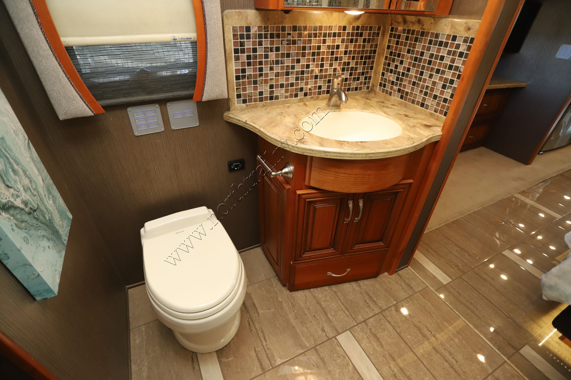 Used 2014 Newmar Mountain Aire 4364 Class A  For Sale