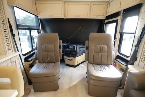 2021 Newmar Ventana 3407 Class A