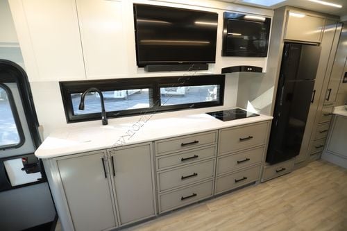 2026 Newmar Freedom Aire 2515