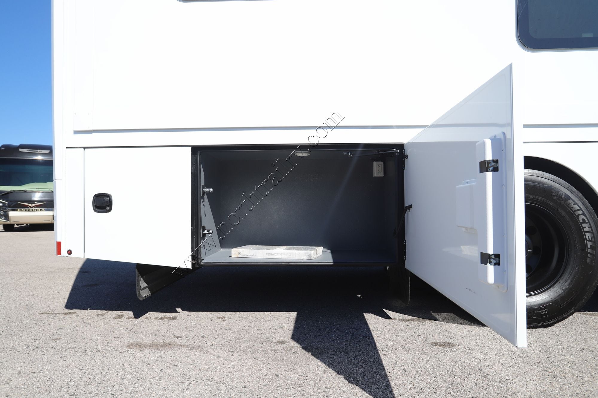 New 2026 Renegade Rv Explorer 40EBH Super C  For Sale