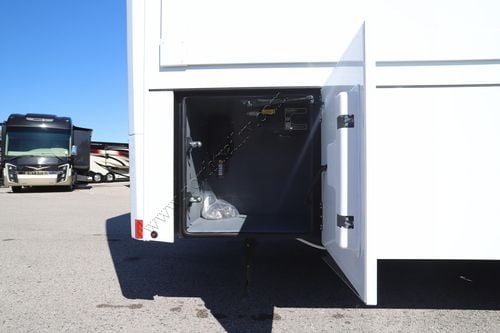 2026 Renegade Rv Explorer 40EBH