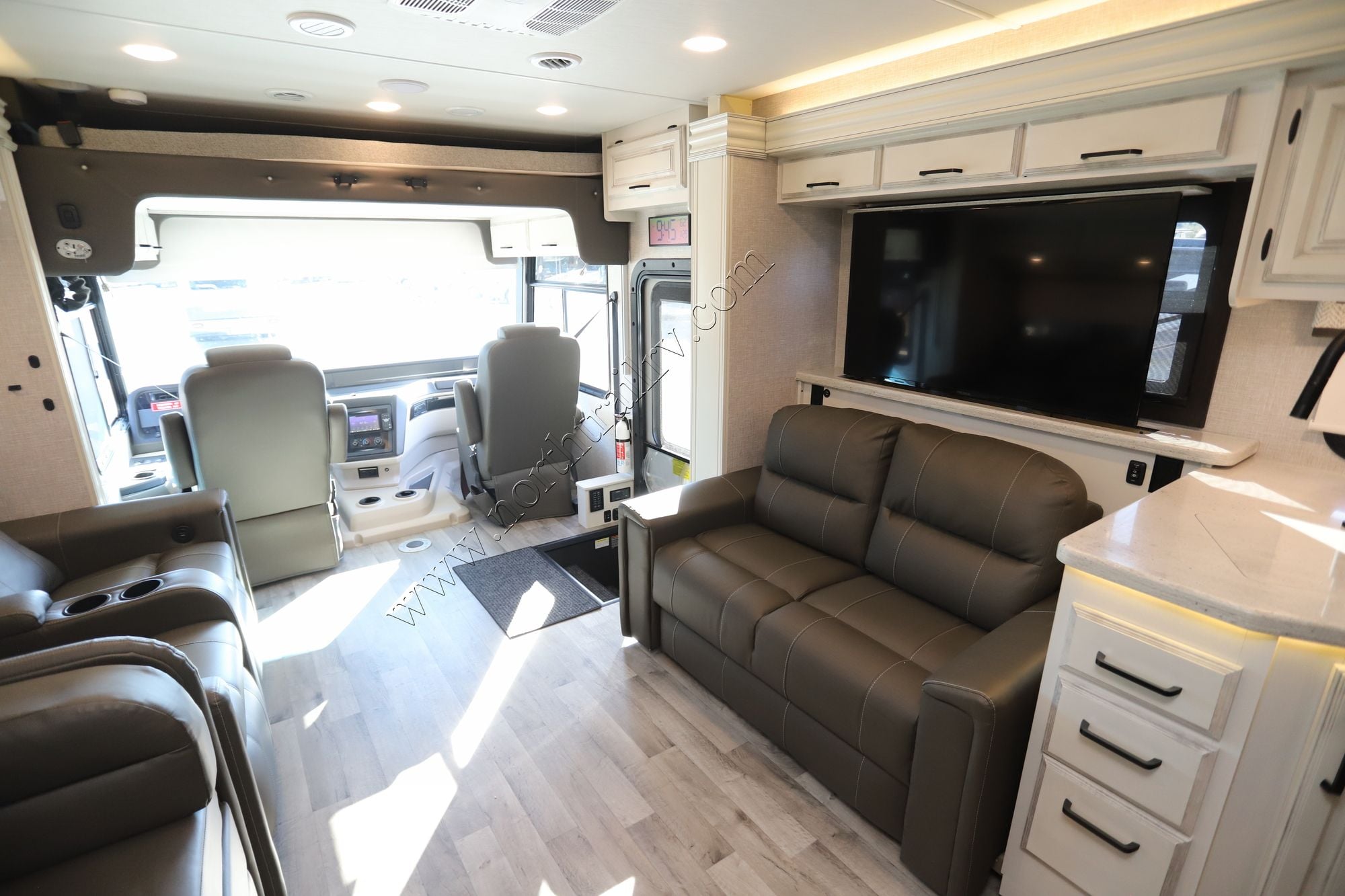 Used 2023 Entegra Vision  Xl 34G Class A  For Sale