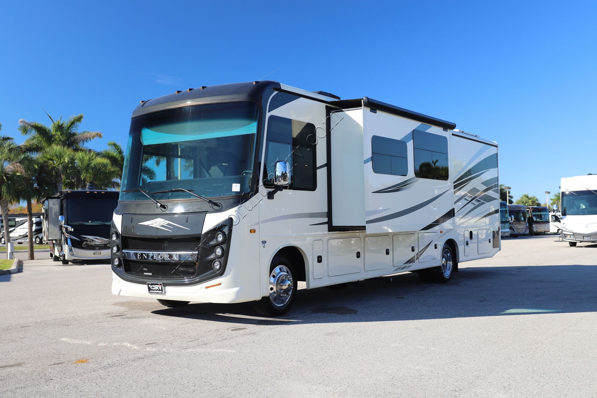 Used 2023 Entegra Vision  Xl 34G Class A  For Sale