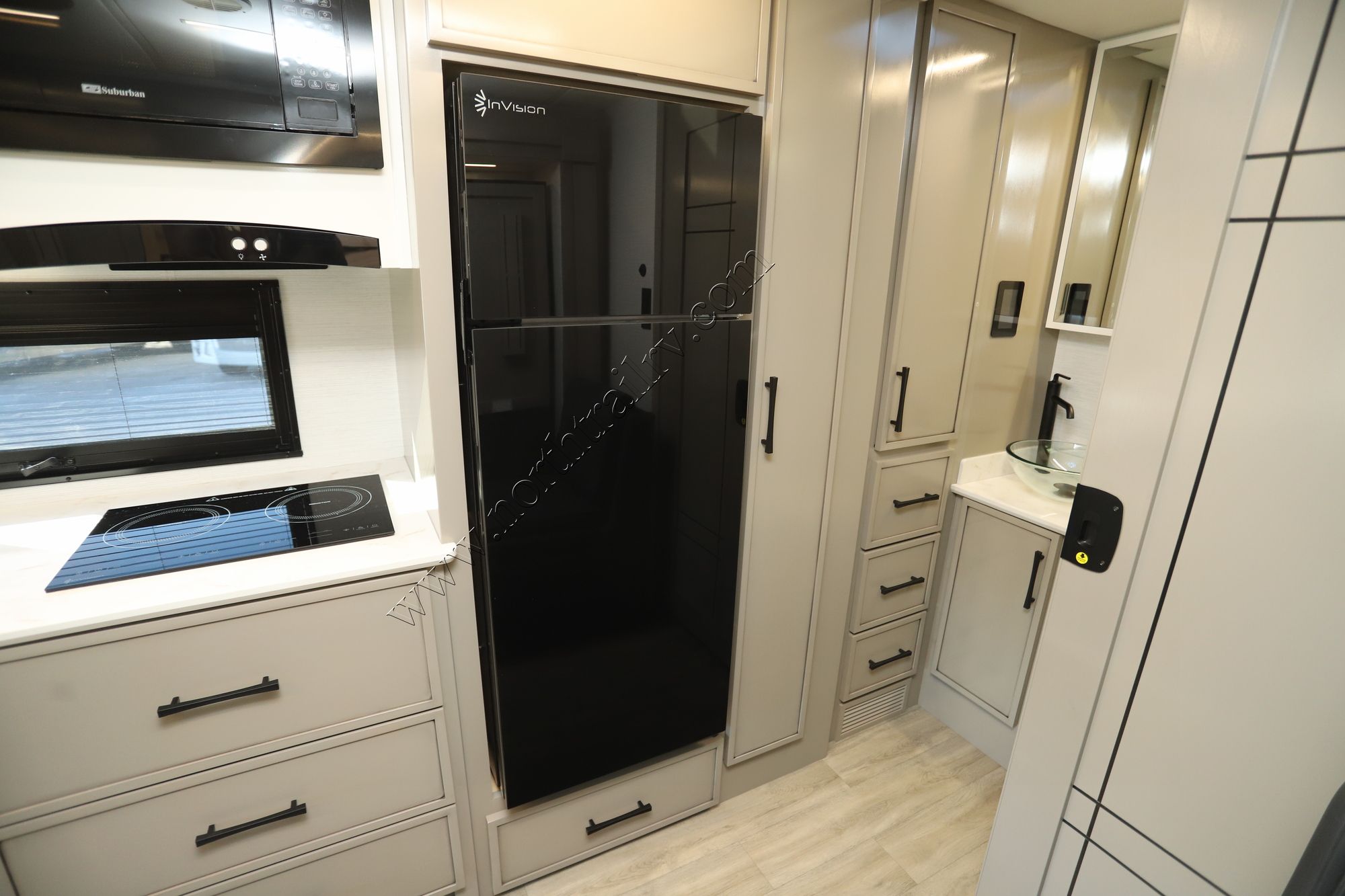 New 2026 Newmar Freedom Aire 2515 Class C  For Sale