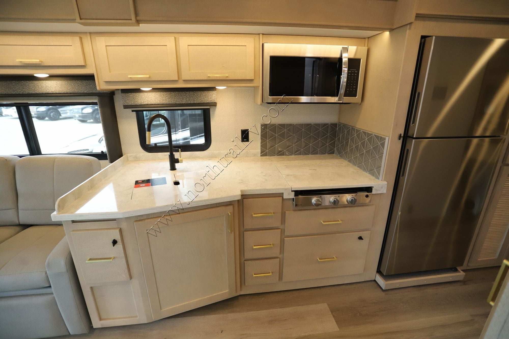 New 2026 Renegade Rv Valencia 39FW Super C  For Sale