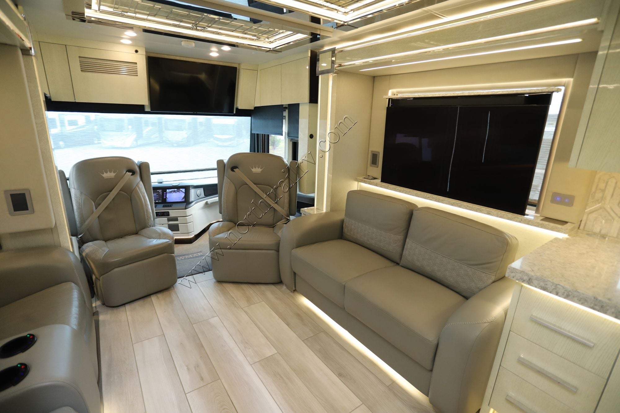 Used 2021 Newmar King Aire 4531 Class A  For Sale