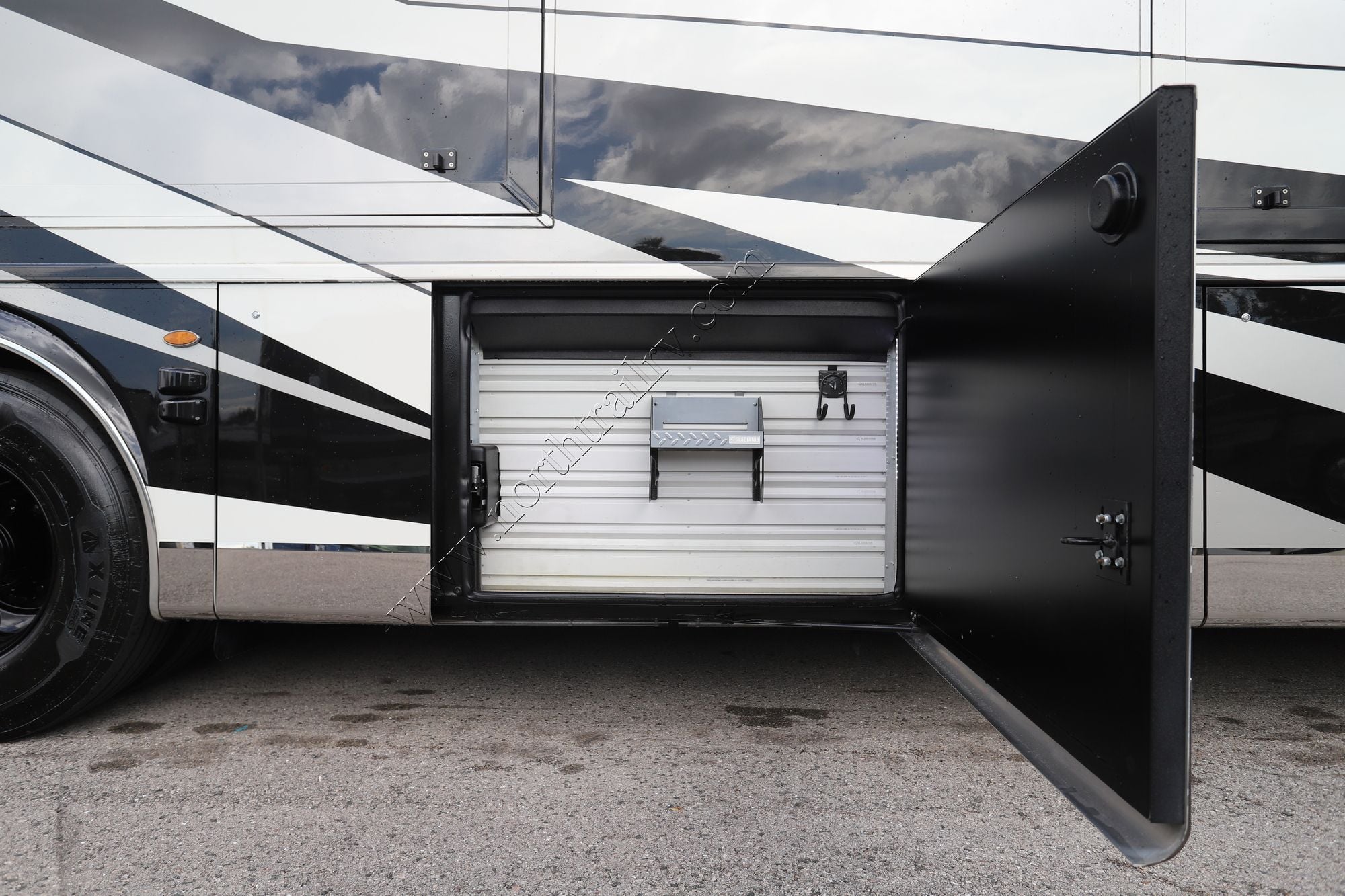 Used 2021 Newmar King Aire 4531 Class A  For Sale