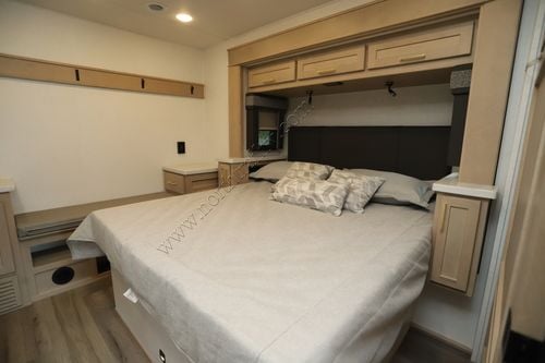 2026 Renegade Rv Valencia 39FW