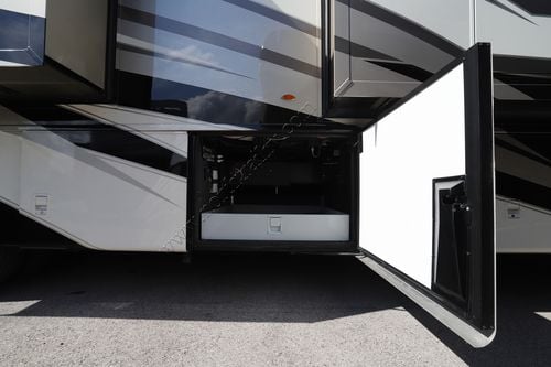 2021 Newmar Ventana 4369