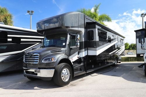 2026 Newmar Super Star 4040