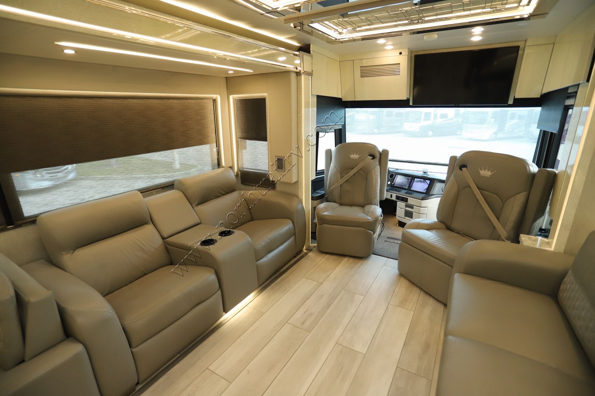 Used 2021 Newmar King Aire 4531 Class A  For Sale