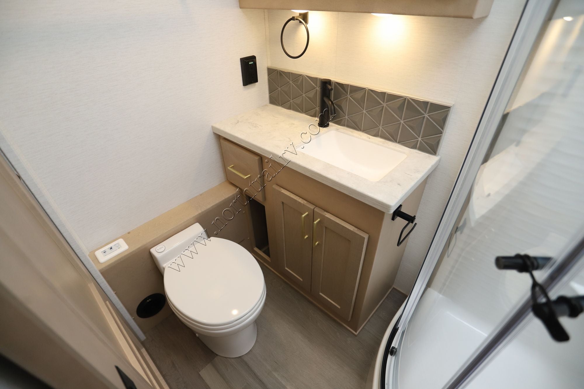 New 2026 Renegade Rv Valencia 39FW Super C  For Sale