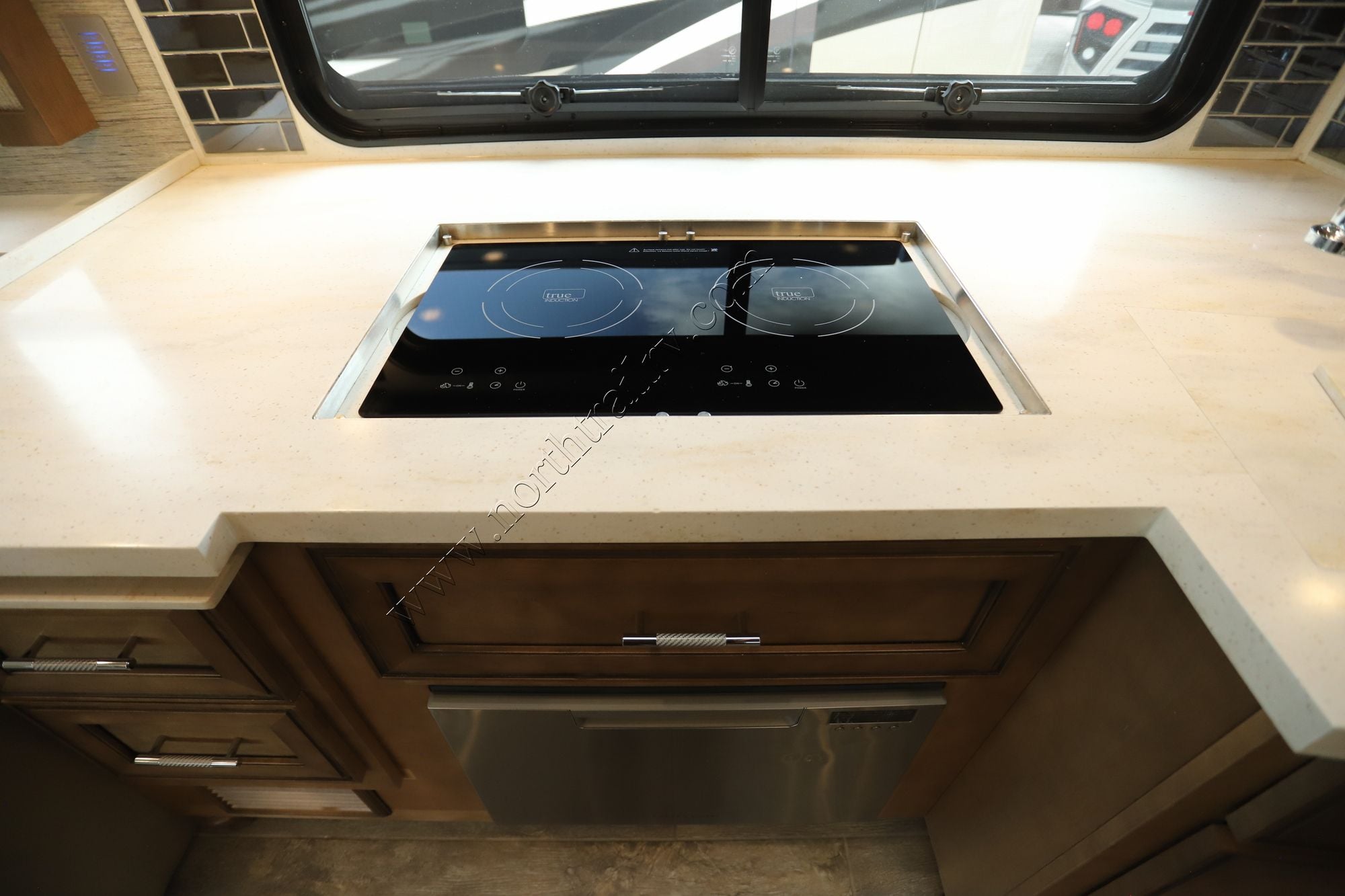 Used 2021 Newmar Ventana 4369 Class A  For Sale