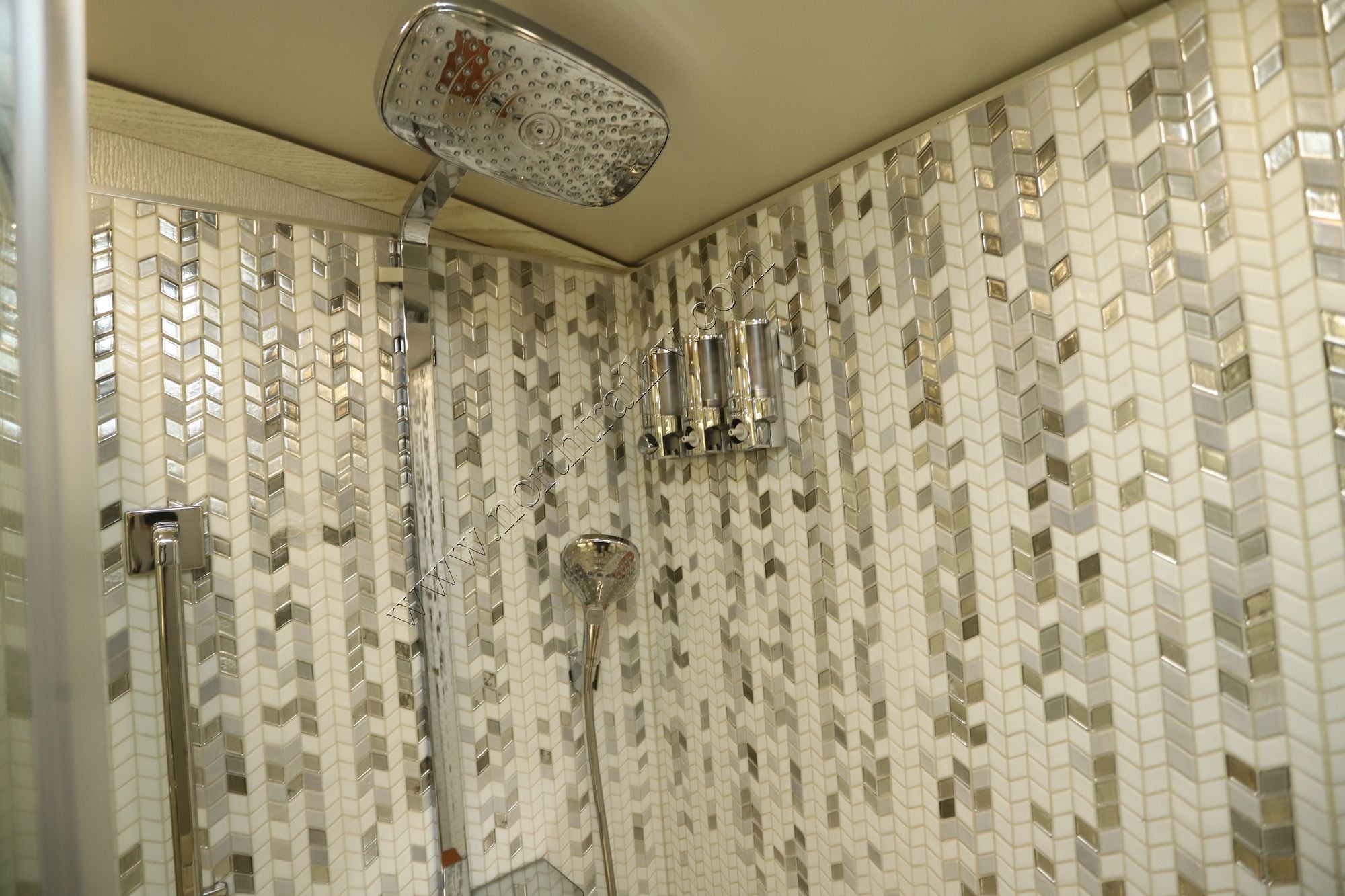 Used 2021 Newmar King Aire 4531 Class A  For Sale