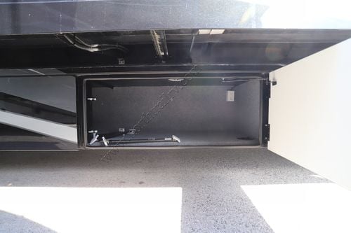 2026 Renegade Rv Valencia 39FW