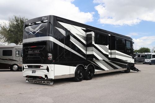 2021 Newmar King Aire 4531