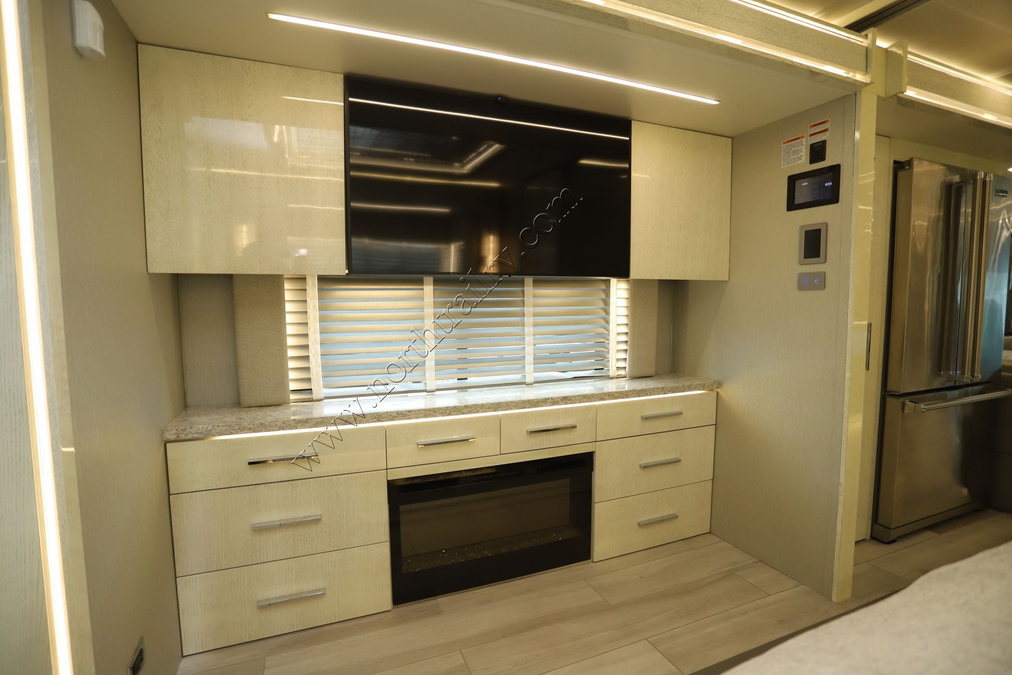 Used 2021 Newmar King Aire 4531 Class A  For Sale