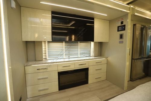 2021 Newmar King Aire 4531