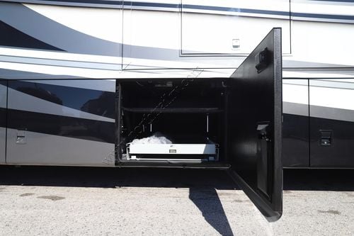 2026 Newmar London Aire 4540