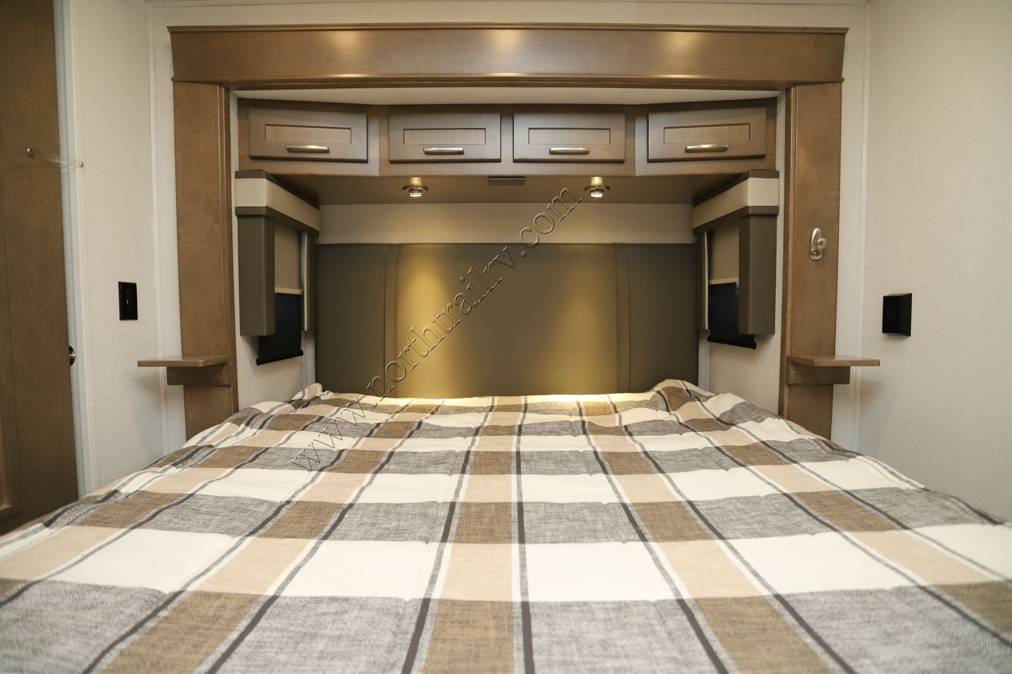 Used 2024 Renegade Rv Valencia 36SB Super C  For Sale