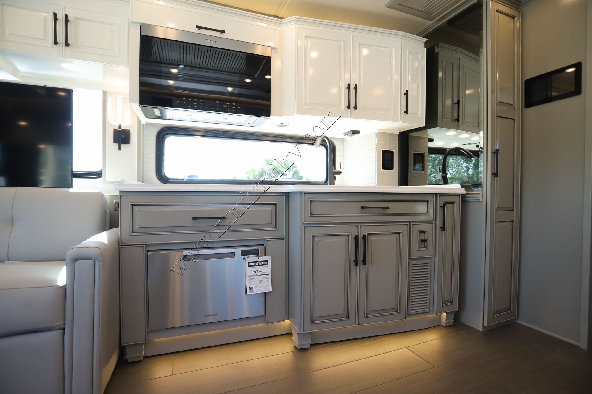 New 2026 Newmar London Aire 4540 Class A  For Sale