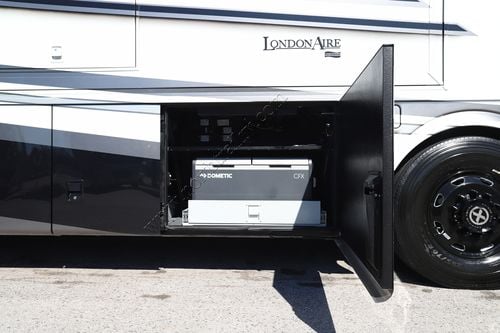 2026 Newmar London Aire 4540