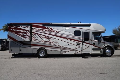2024 Renegade Rv Valencia 36SB