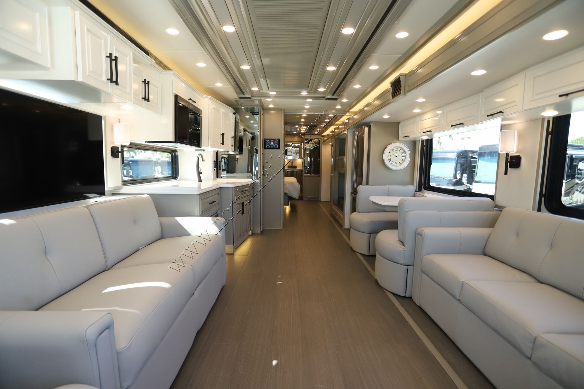 New 2026 Newmar London Aire 4540 Class A  For Sale