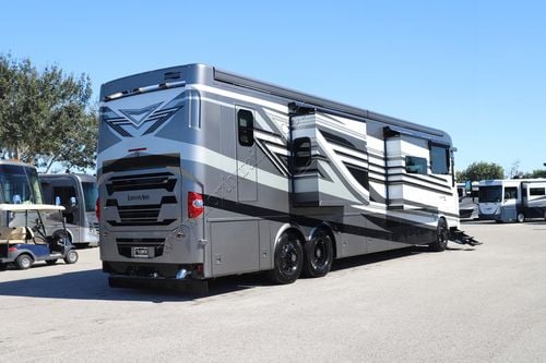 2026 Newmar London Aire 4540