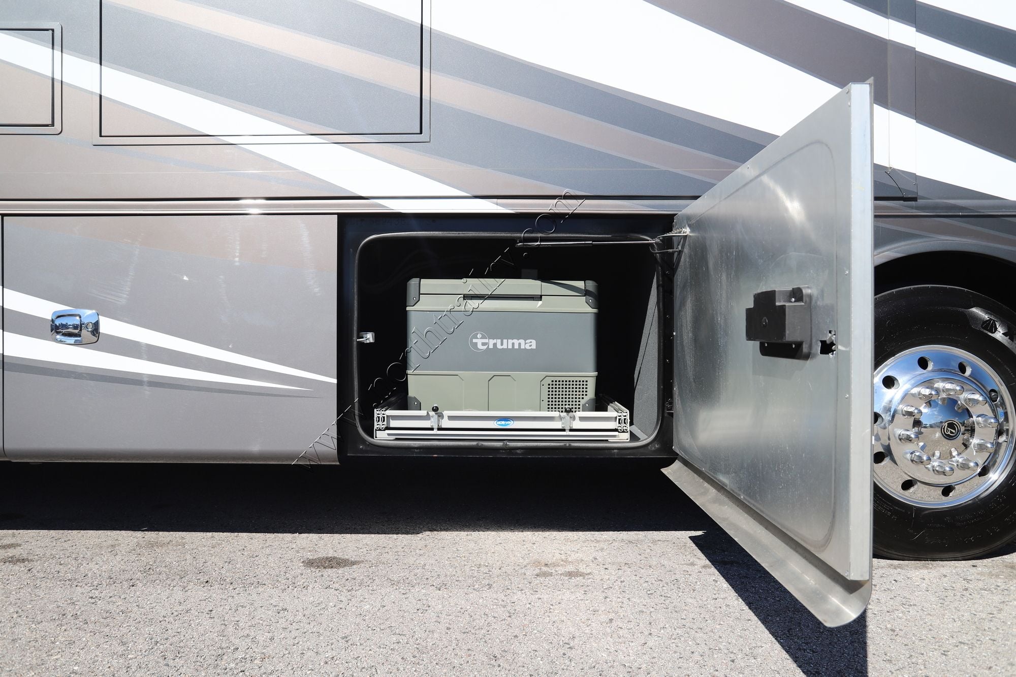 Used 2022 Tiffin Motor Homes Allegro Bus 35CP Class A  For Sale