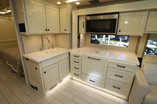 2022 Tiffin Motor Homes Allegro Bus 35CP