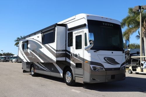 2022 Tiffin Motor Homes Allegro Bus 35CP