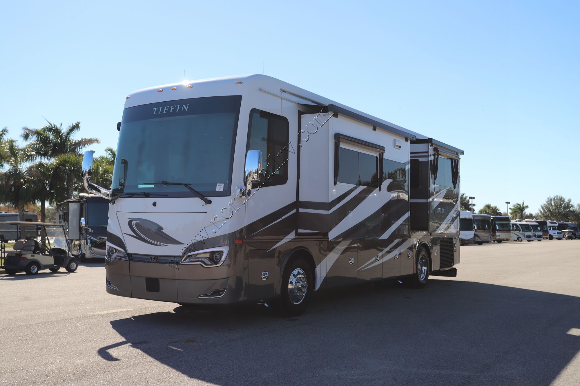 Used 2022 Tiffin Motor Homes Allegro Bus 35CP Class A  For Sale