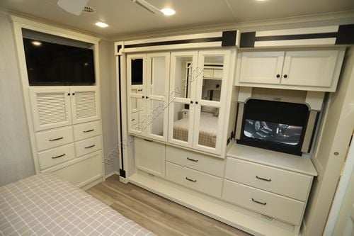 2026 Tiffin Motor Homes Allegro 34PA