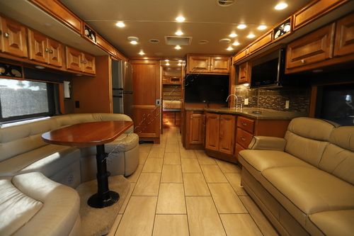 2017 Tiffin Motor Homes Breeze 32BR