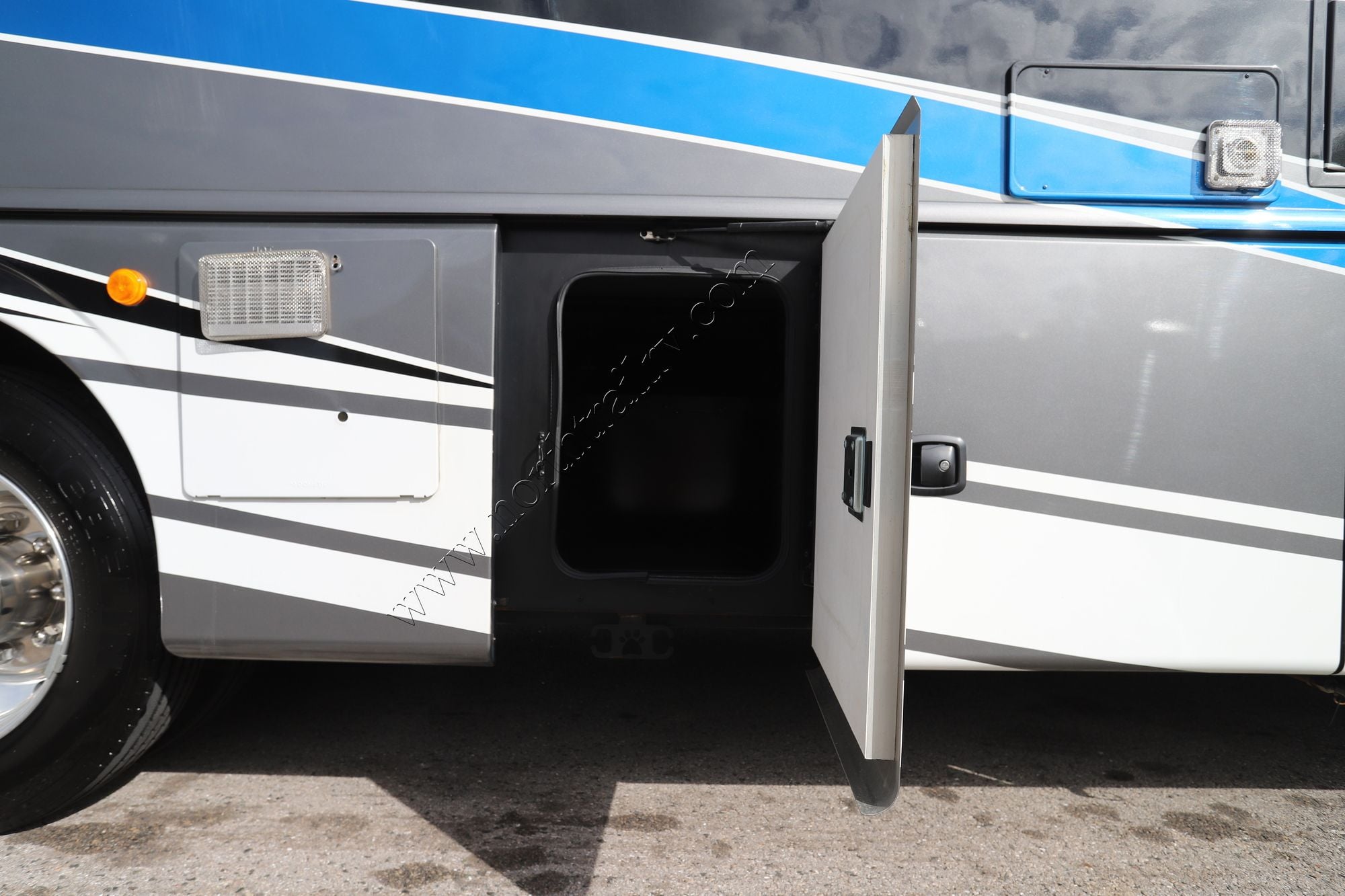 Used 2021 Fleetwood Bounder 33C Class A  For Sale