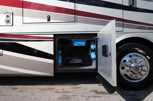 2017 Tiffin Motor Homes Breeze 32BR