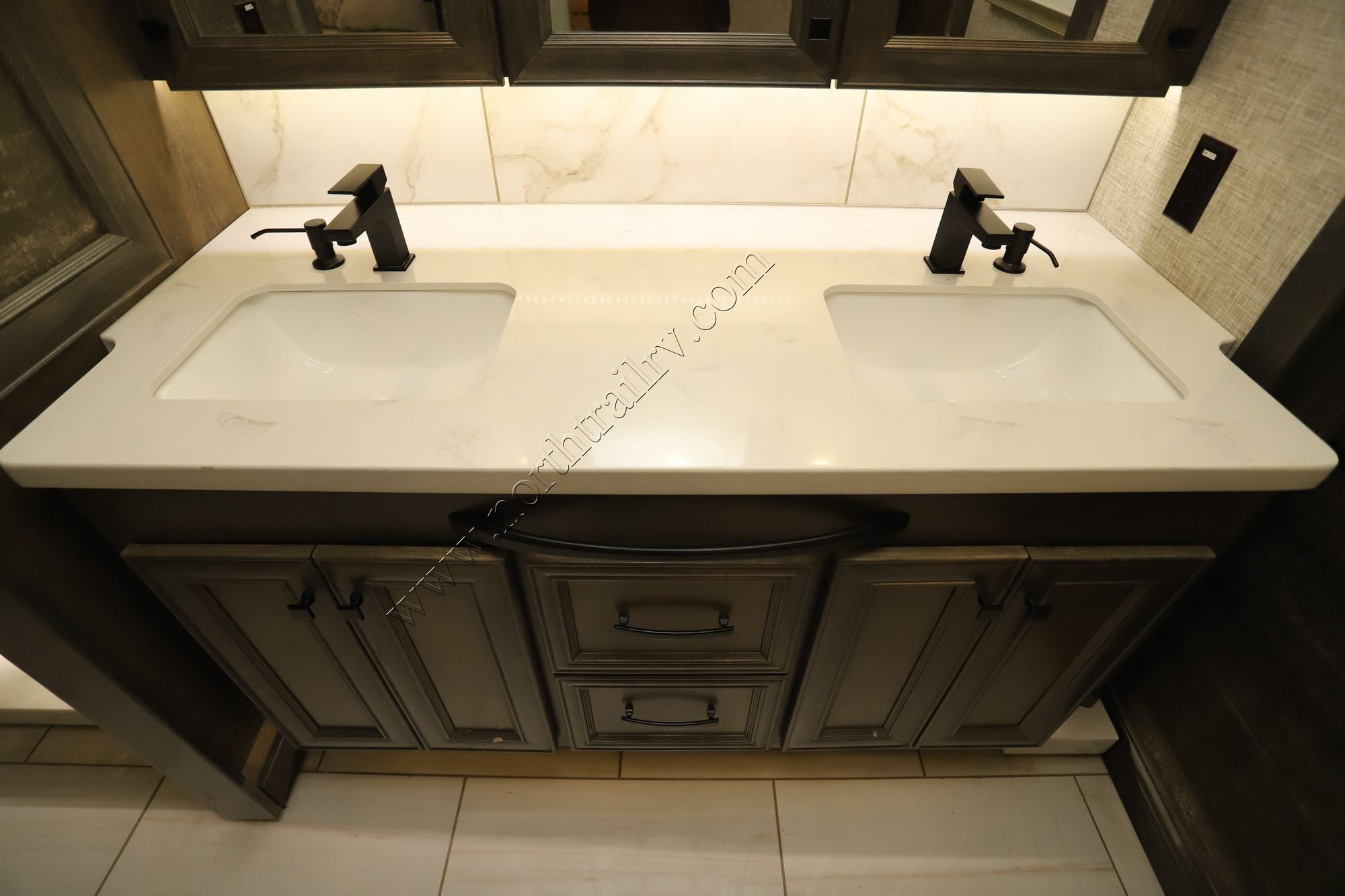 Used 2023 Tiffin Motor Homes Allegro Bus 45OPP Class A  For Sale